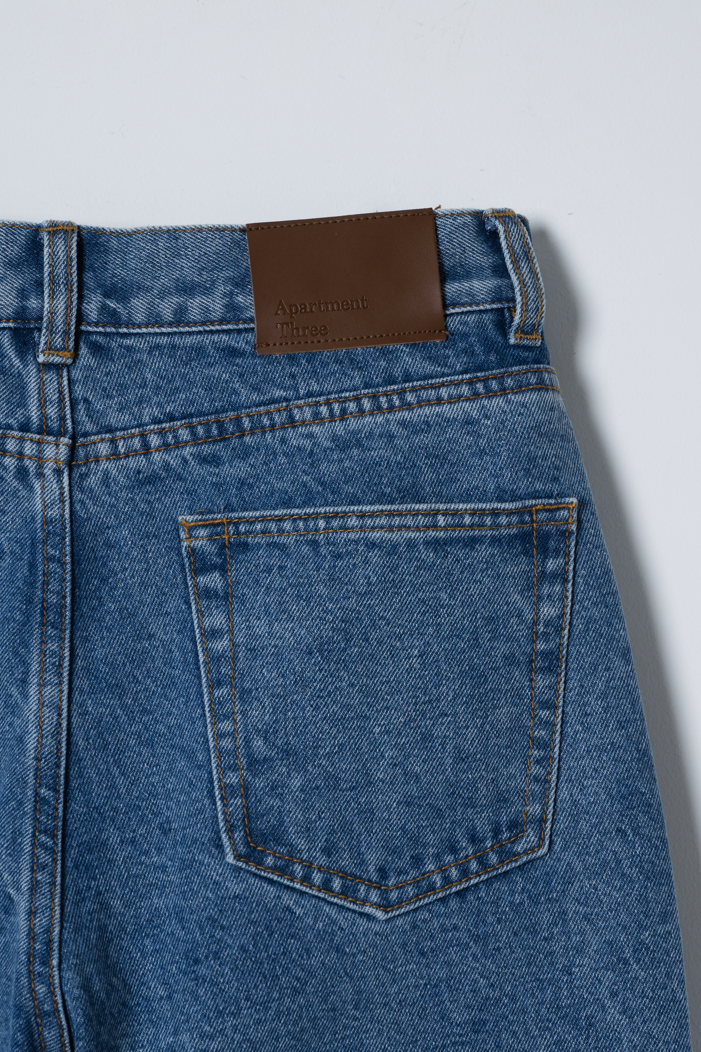 Bret Mid-rise Straight-leg Jeans