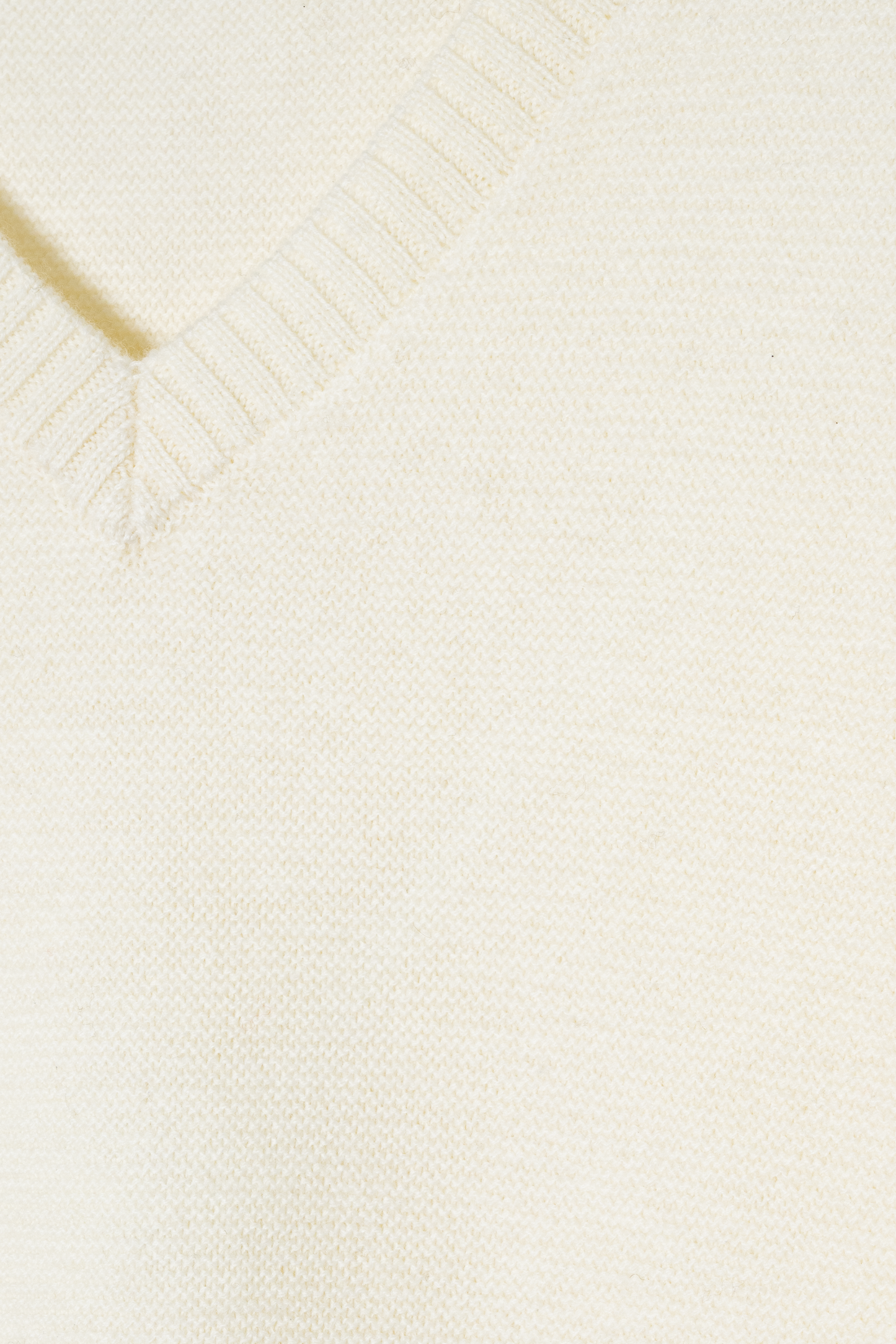 Bruce V-Neck Sweater